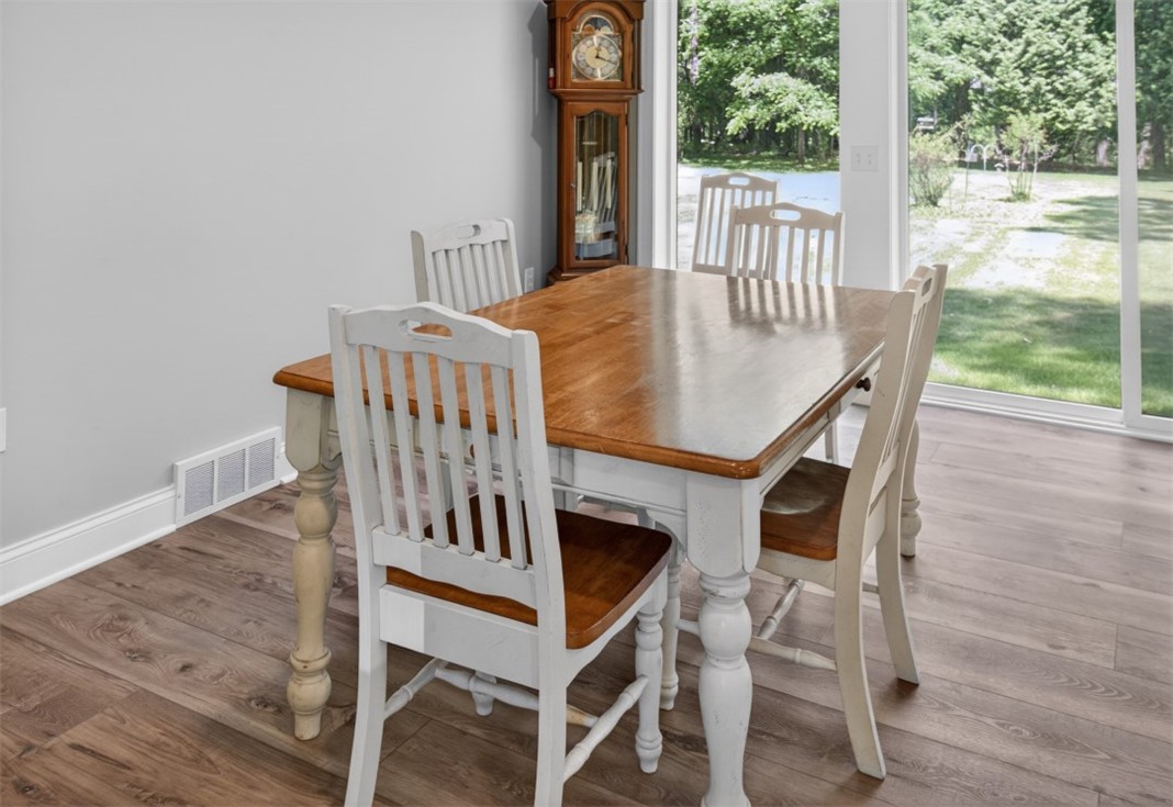 166 Ayrault Road Perinton, NY 14450 - Photo 17 of 49