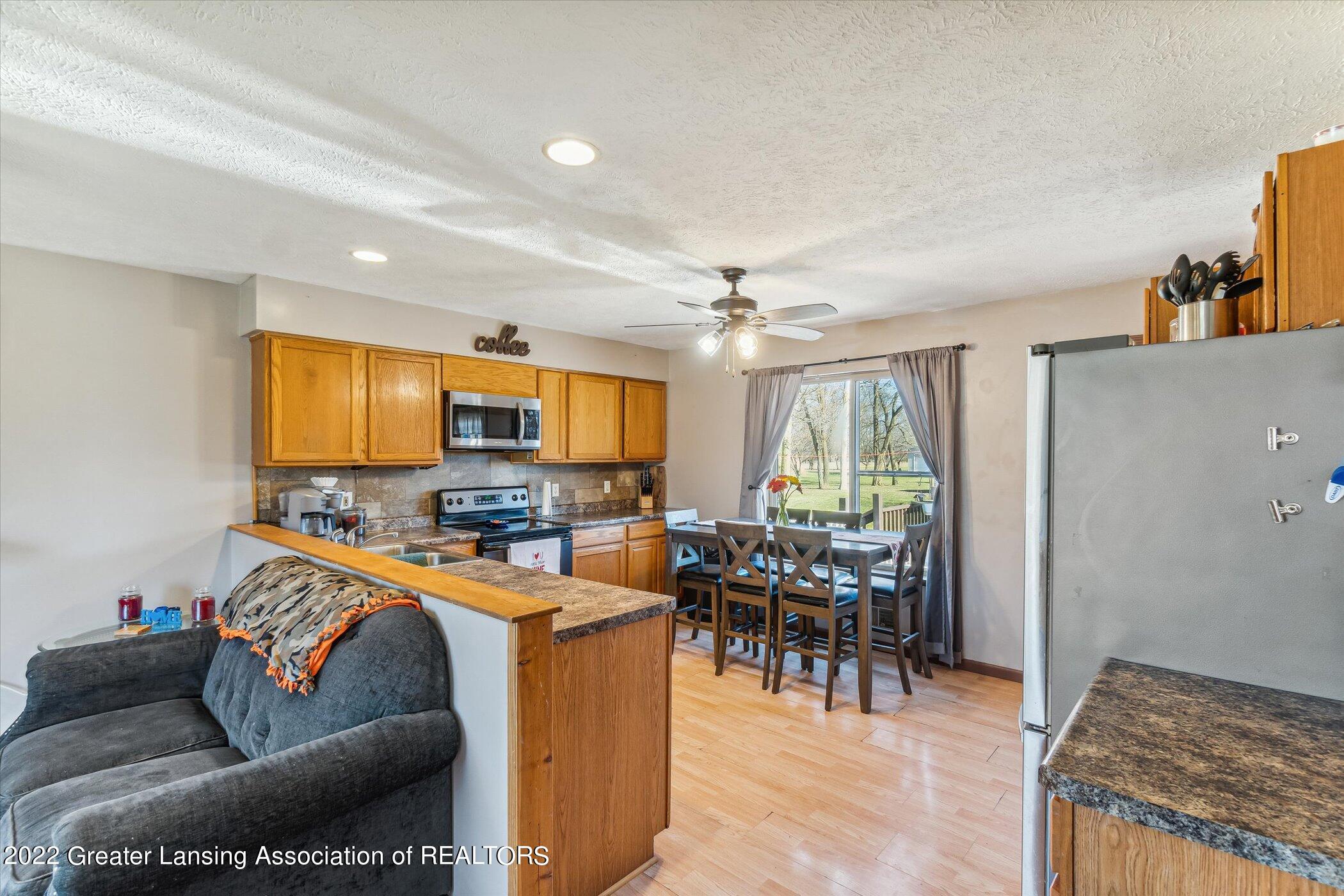 2025 South Waverly Road Eaton Rapids, MI 48827 - Photo 12 of 44 12-2025-S-Waverly-Rd-Eaton-Rapids-MI-488