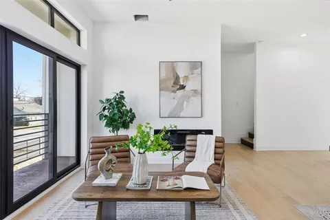 $595,000 | 4635 Manett Street, Unit 102, Dallas, TX 75204