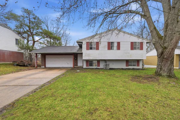 $264,900 | 3675 Santiago Drive, Westerville, OH 43081