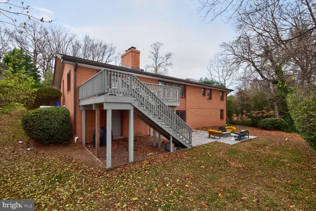 $1,700,000 | 6104 Robinwood Road, Bethesda, MD 20817