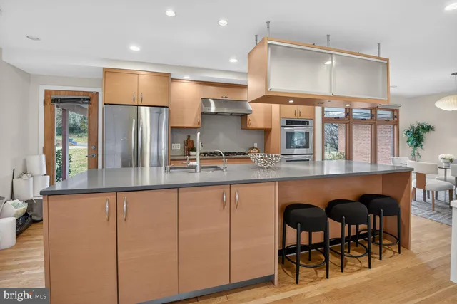 $1,700,000 | 6104 Robinwood Road, Bethesda, MD 20817