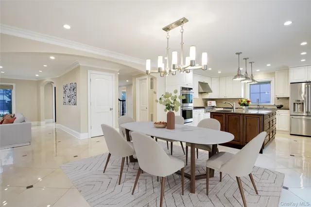 $1,949,000 | 54-16 252nd Street | Little Neck