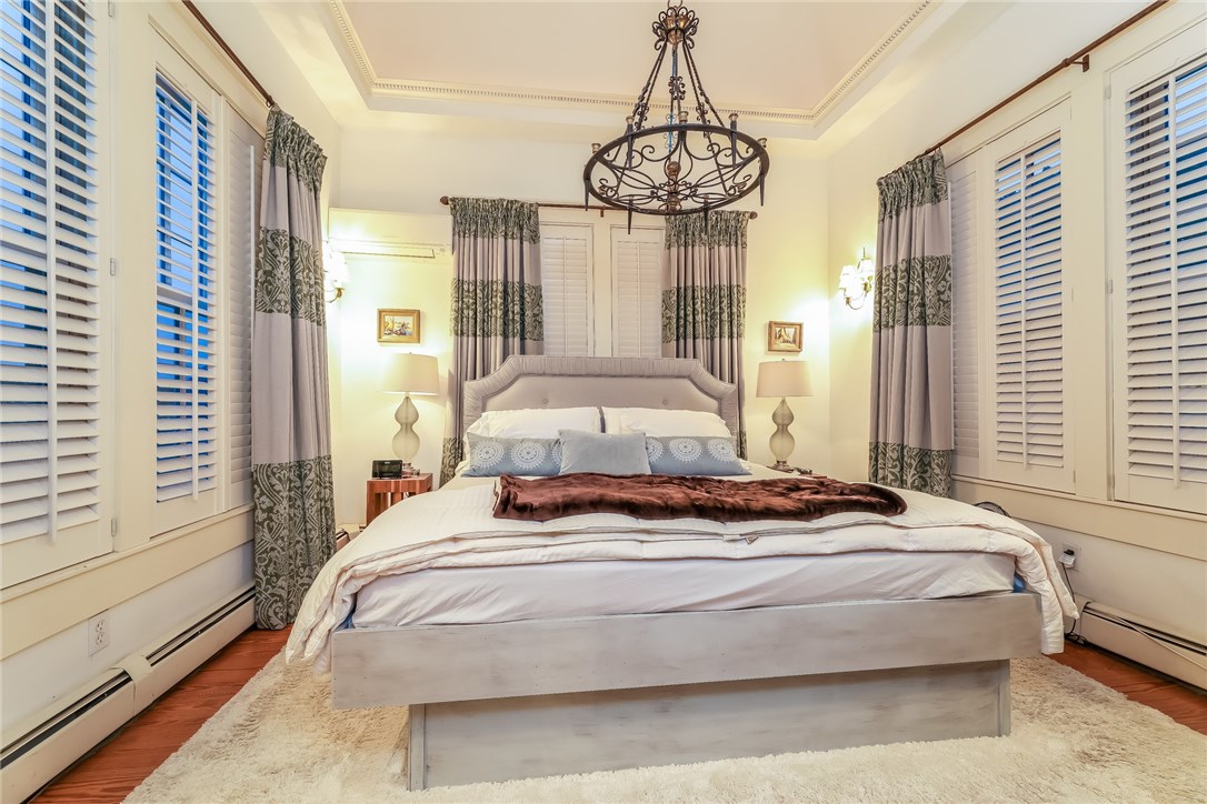 32 Broad Street Warren, RI 02885 - Photo 30 of 40 Master Bedroom in tower with 20' ceiling