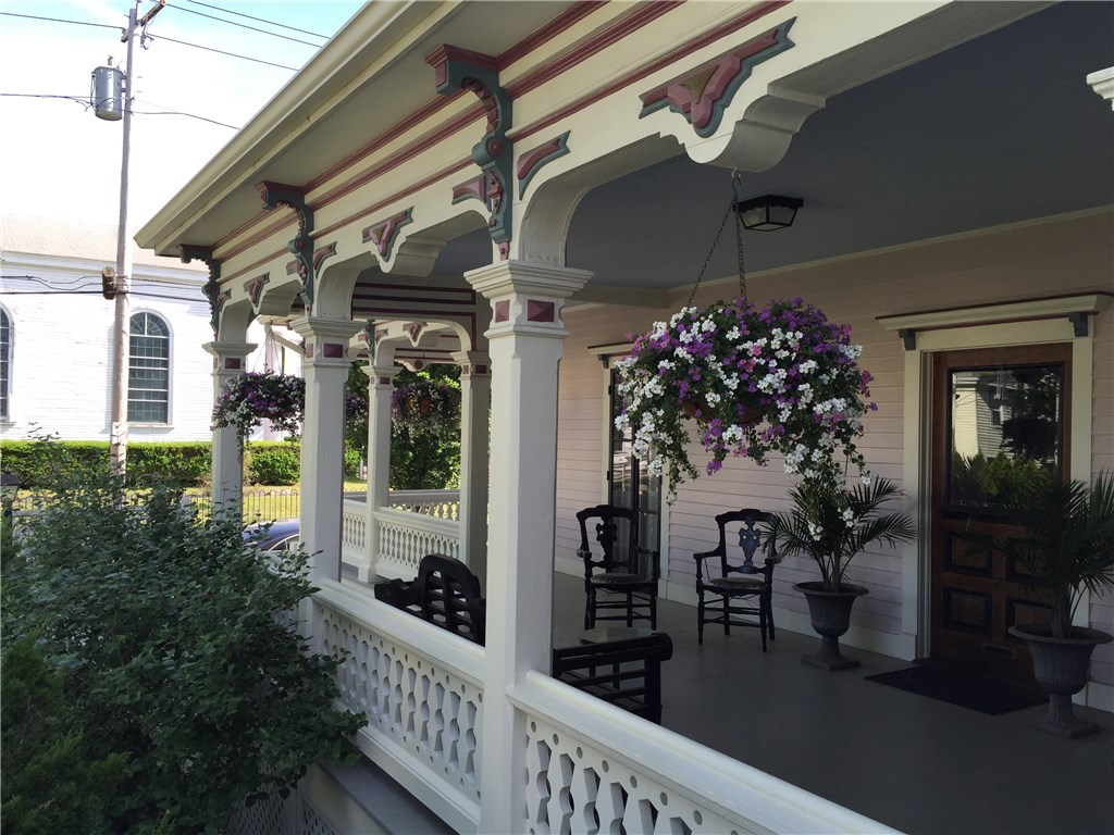 32 Broad Street Warren, RI 02885 - Photo 4 of 40 Main Entrance on Porch