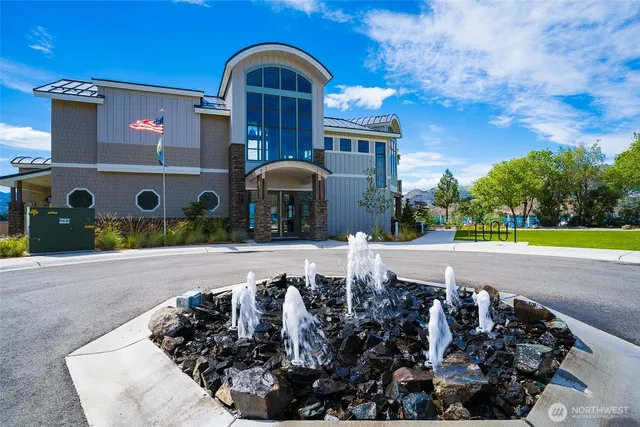 $99,500 | 1350 West Woodin Avenue, Unit A17, Chelan, WA 98816