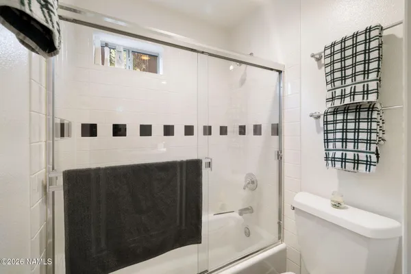 $1,500,000 | 4375 East Burning Tree Loop, Flagstaff, AZ 86004