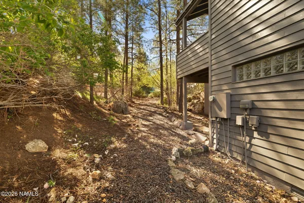 $1,500,000 | 4375 East Burning Tree Loop, Flagstaff, AZ 86004