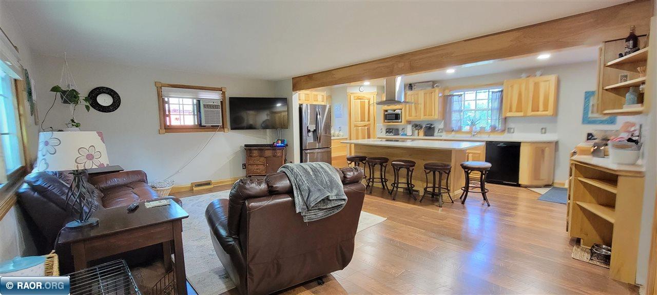 15 10th Street Northwest Chisholm, MN 55719 - Photo 4 of 29