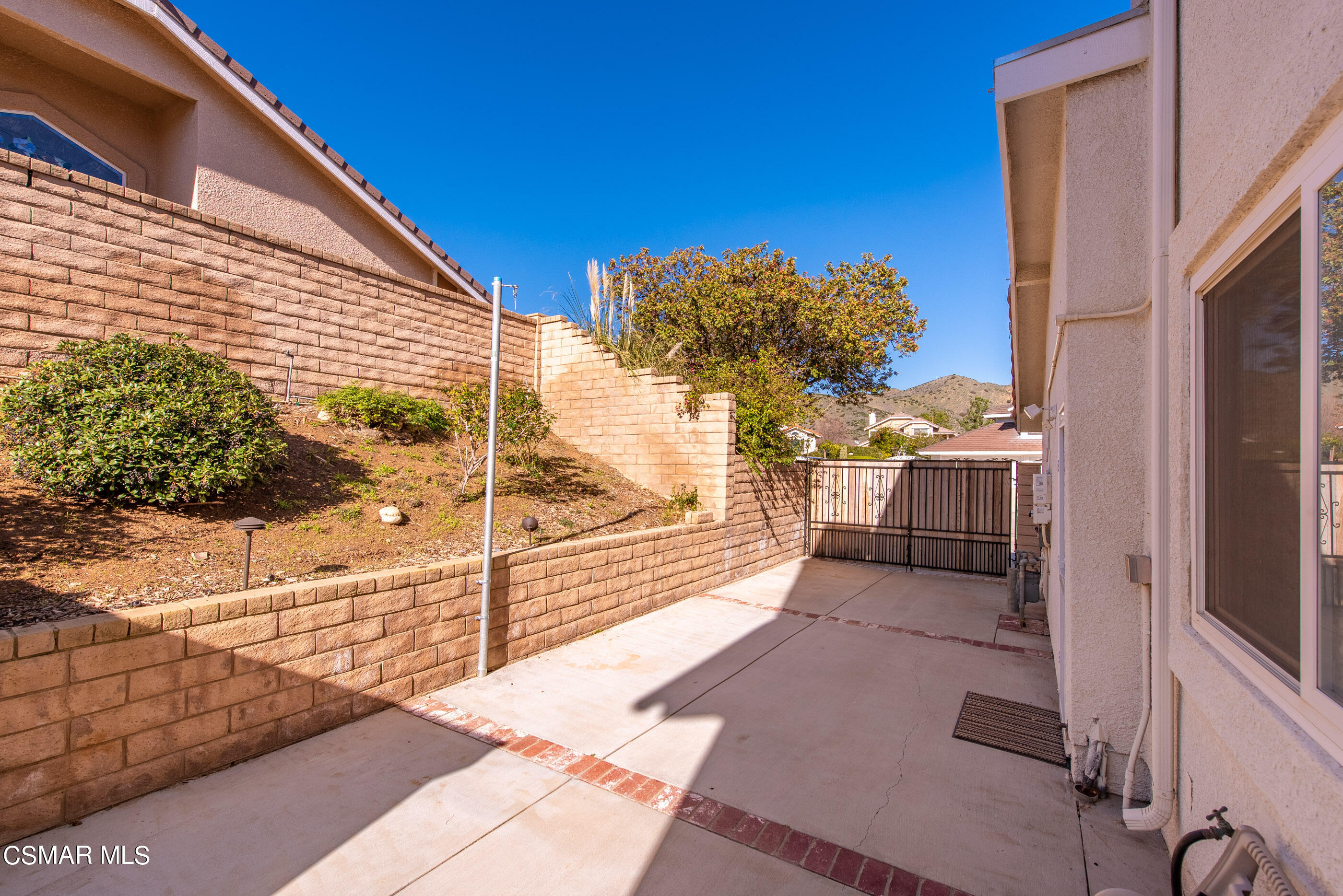3233 Crazy Horse Drive Simi Valley, CA 93063 - Photo 59 of 65 Backyard