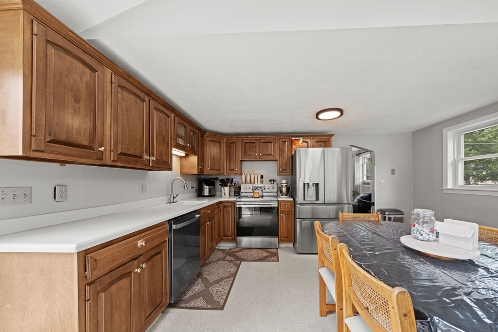 23 Leland Road North Reading, MA 01864 - Photo 12 of 30