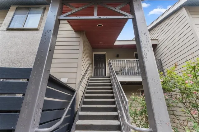 $2,150 | 1814 Birch Post Cove, Unit 2, Memphis, TN 38138