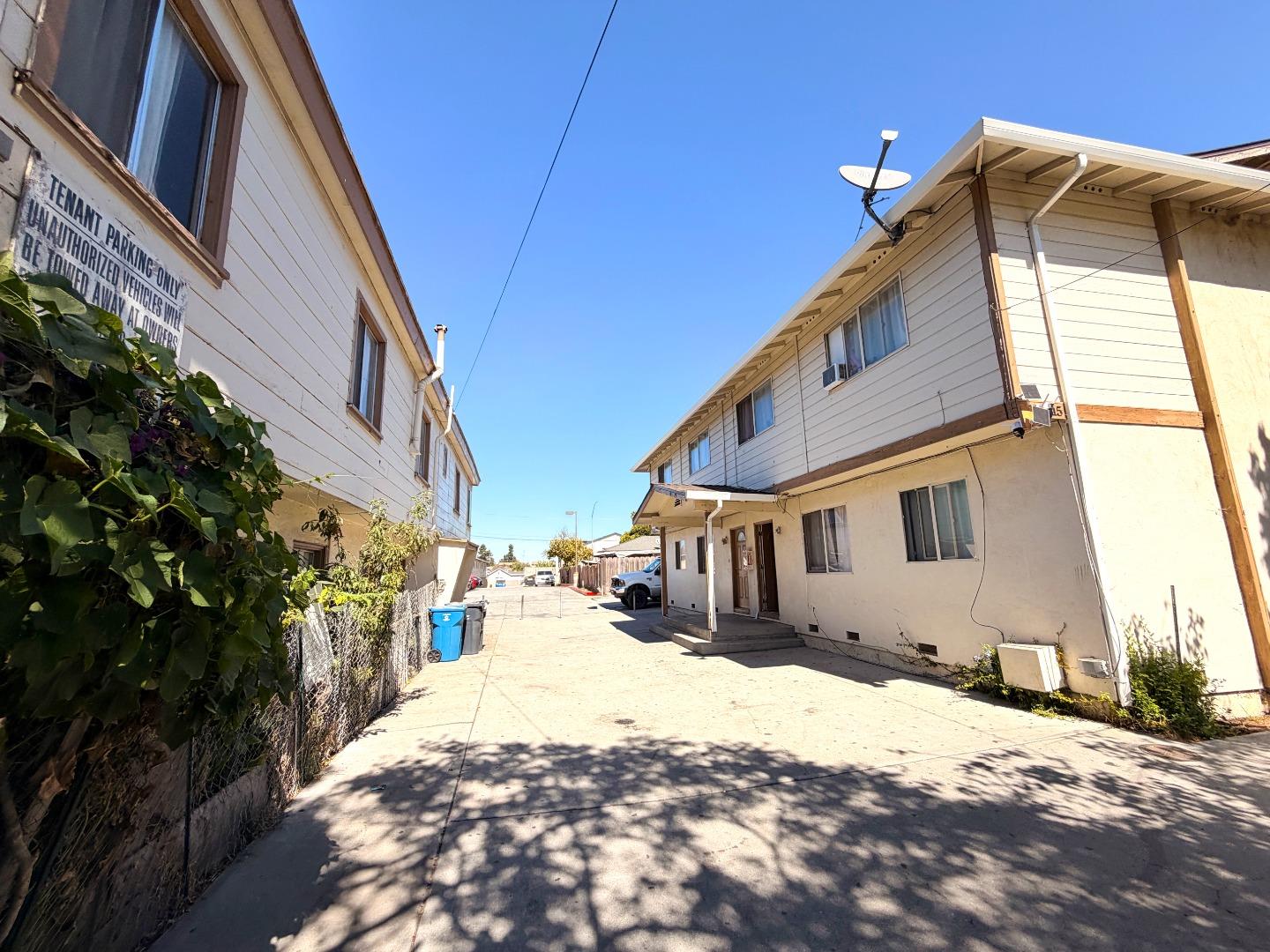 1015 North Sanborn Road Salinas, CA 93905 - Photo 6 of 7 Gallery Image 6