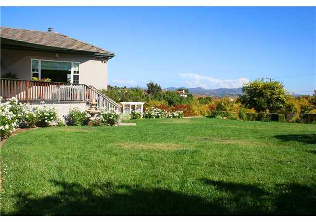 1035 Sleeping Indian Road Oceanside, CA 92057 - Photo 18 of 25 Spacious, sunny backyard area