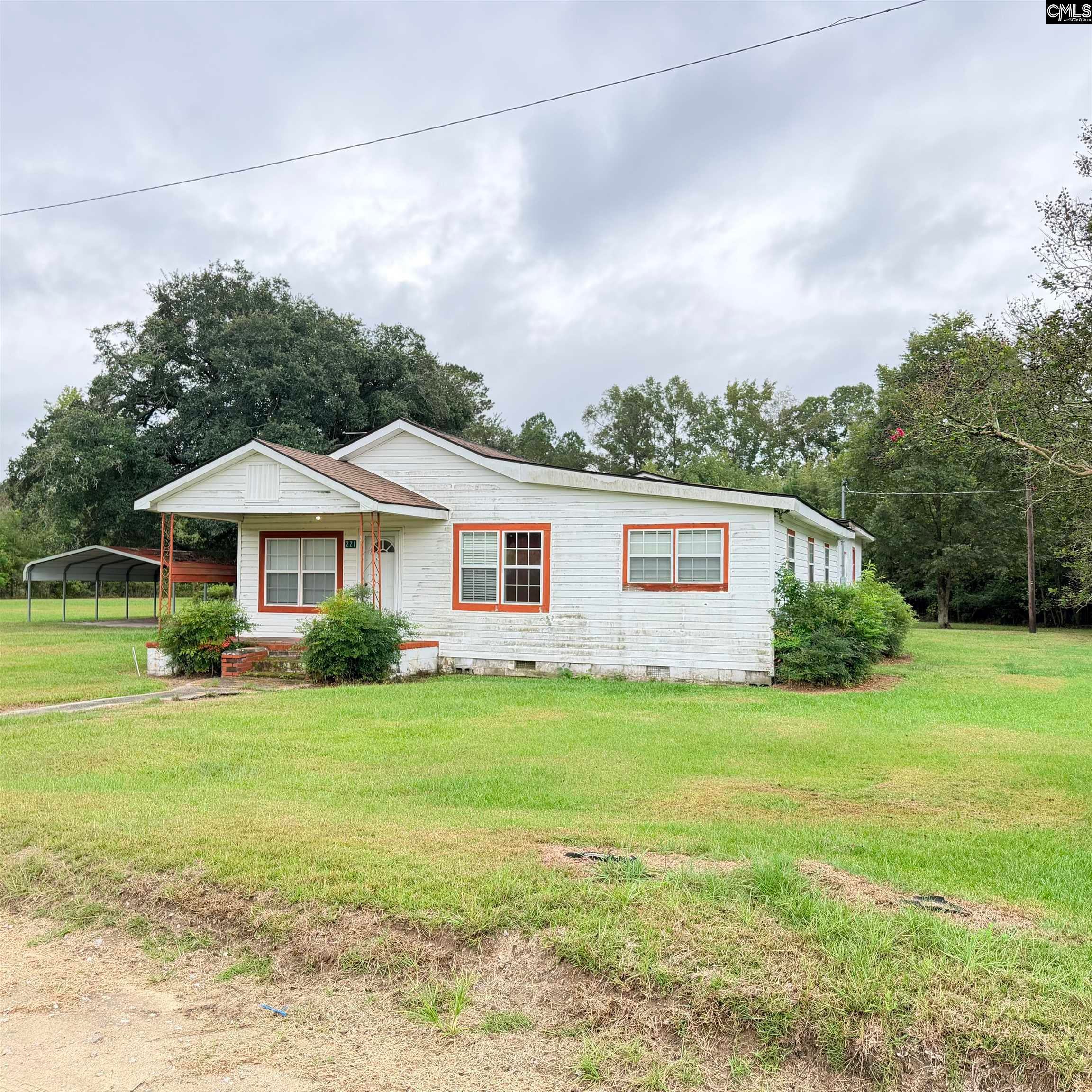 221 Friendship Road Santee, SC 29142 - Photo 2 of 8 Gallery Image 2