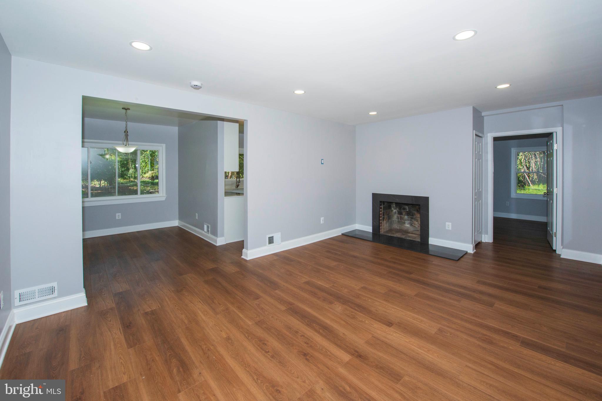 7470 Brink Road Gaithersburg, MD 20882 - Photo 3 of 43