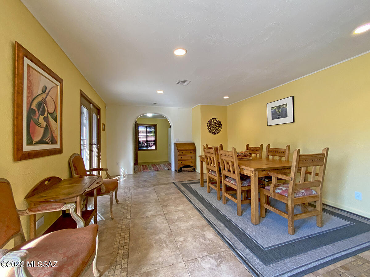 2250 East Kleindale Road Tucson, AZ 85719 - Photo 11 of 42 Gallery Image 11