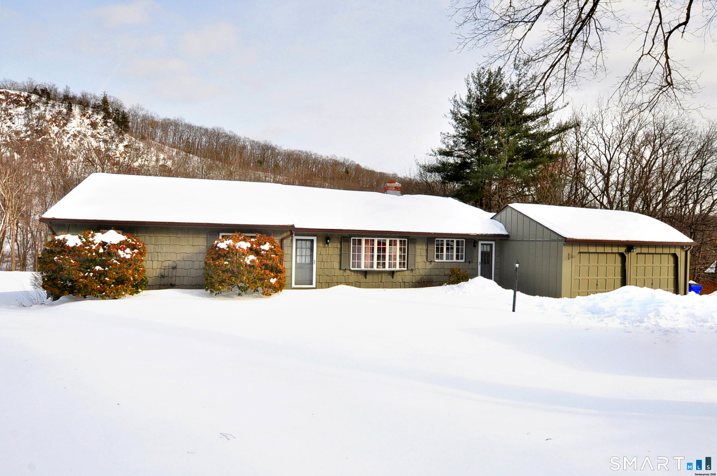 76 Newgate Road East Granby, CT 06026 - Photo 2 of 39