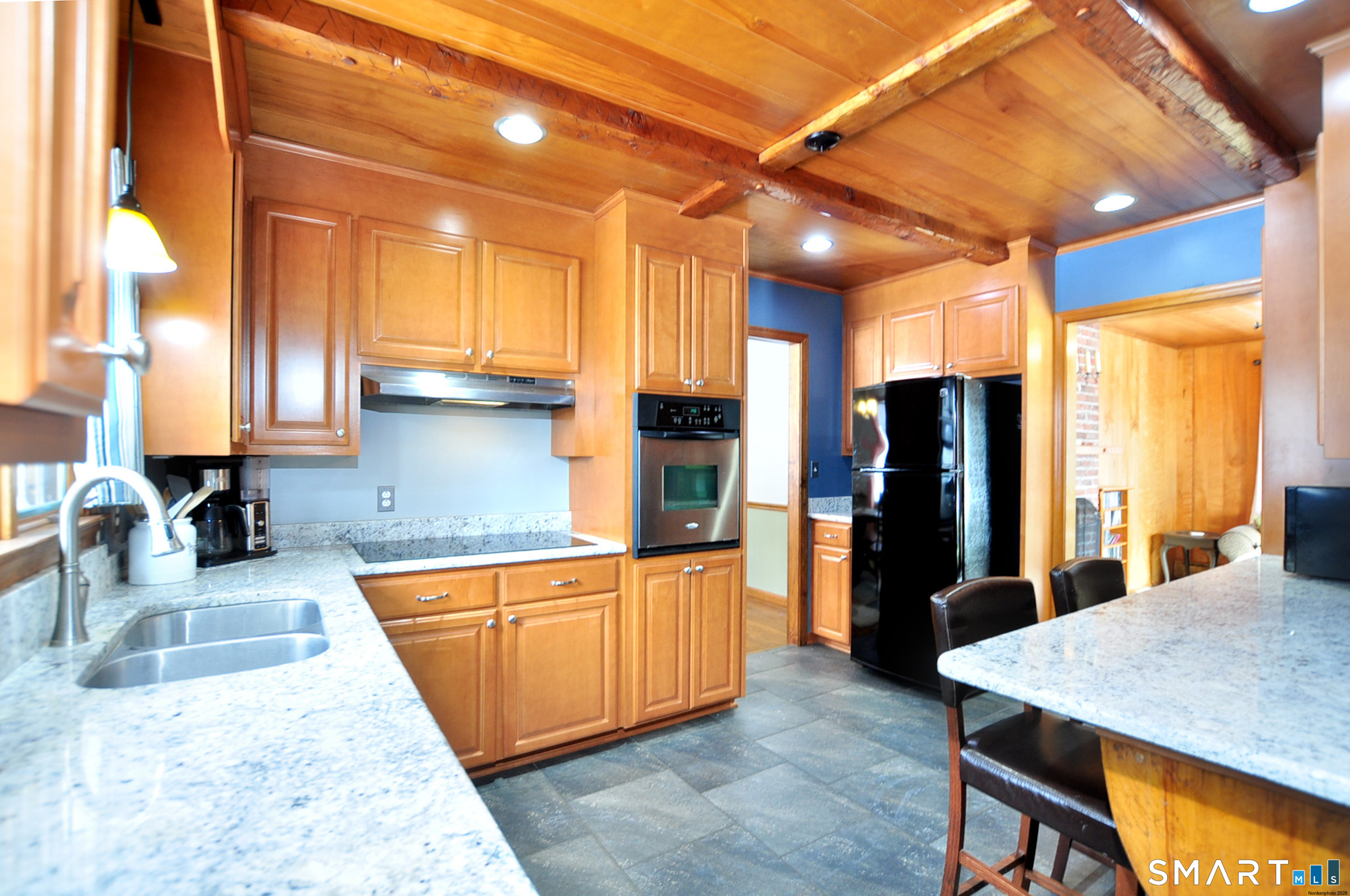 76 Newgate Road East Granby, CT 06026 - Photo 7 of 39