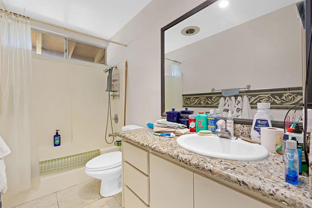 609 Roca Place Vista, CA 92084 - Photo 23 of 43 Gallery Image 23