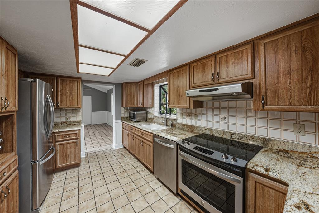 3515 Gallagher Road Dover, FL 33527 - Photo 71 of 100