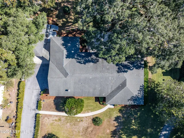 $585,000 | 321 Northwest Harris Lake Drive, Lake City, FL 32055