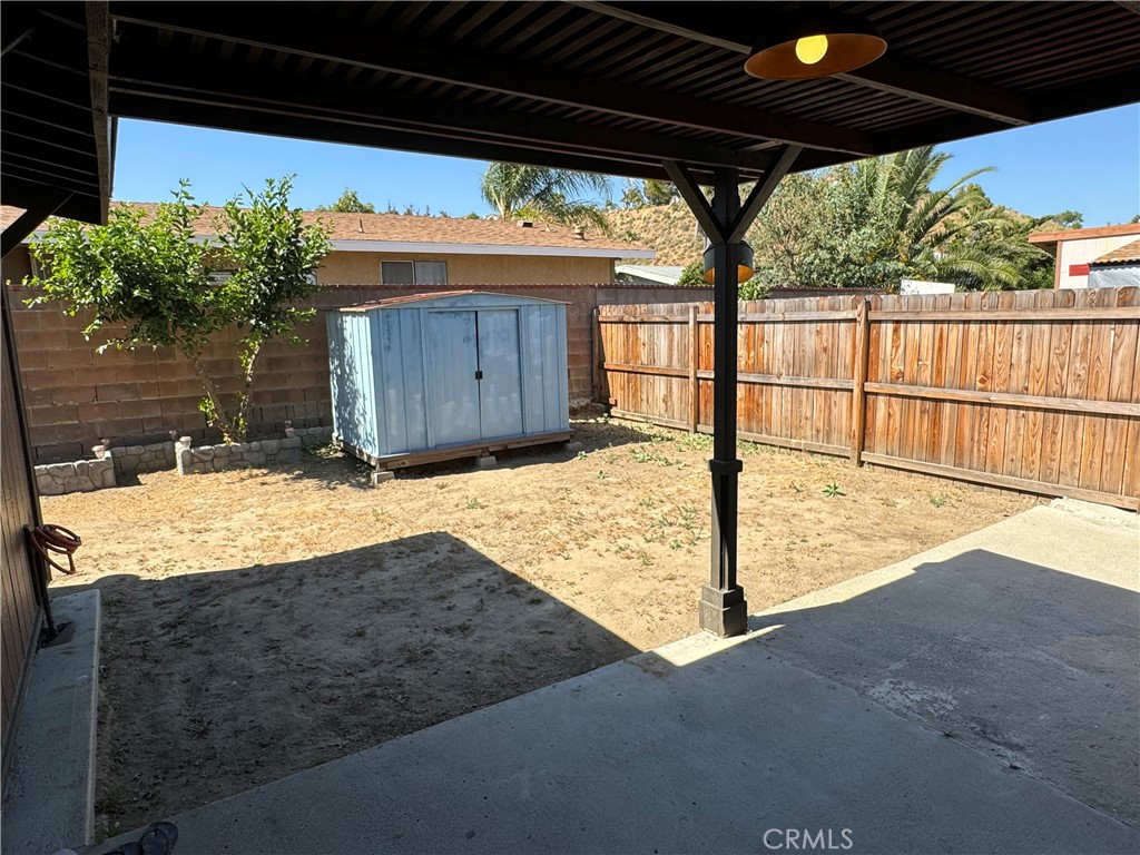 27629 Ruby Lane Castaic, CA 91384 - Photo 17 of 25