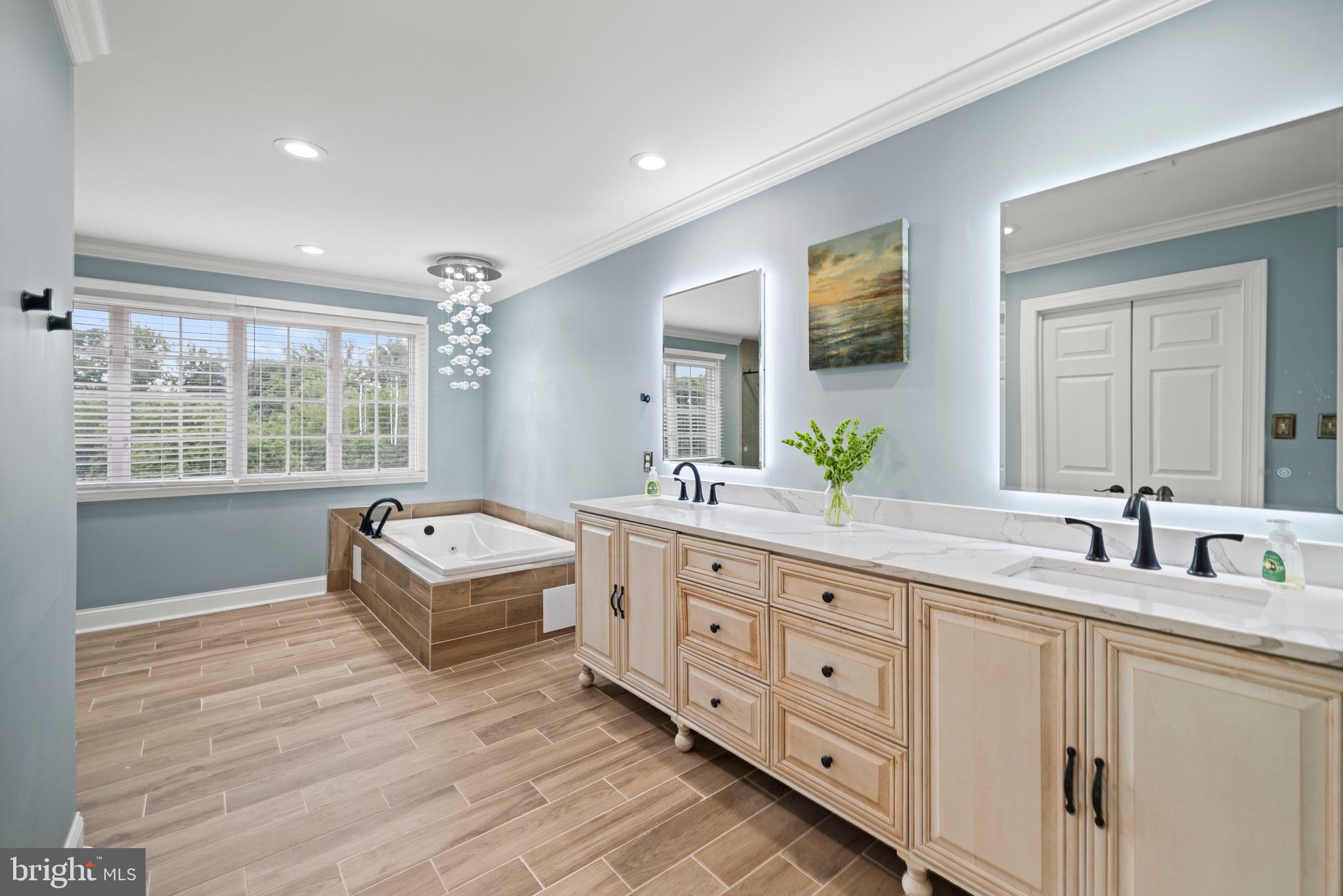 12621 High Meadow Road North Potomac, MD 20878 - Photo 17 of 38 Luxurious Primary Bathroom