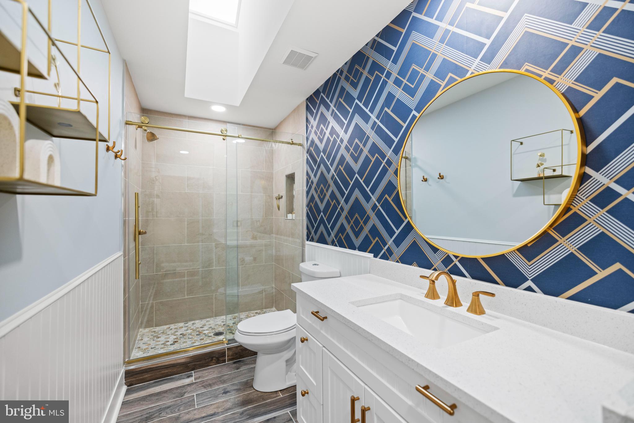 12621 High Meadow Road North Potomac, MD 20878 - Photo 23 of 38 Updated Hall Bath