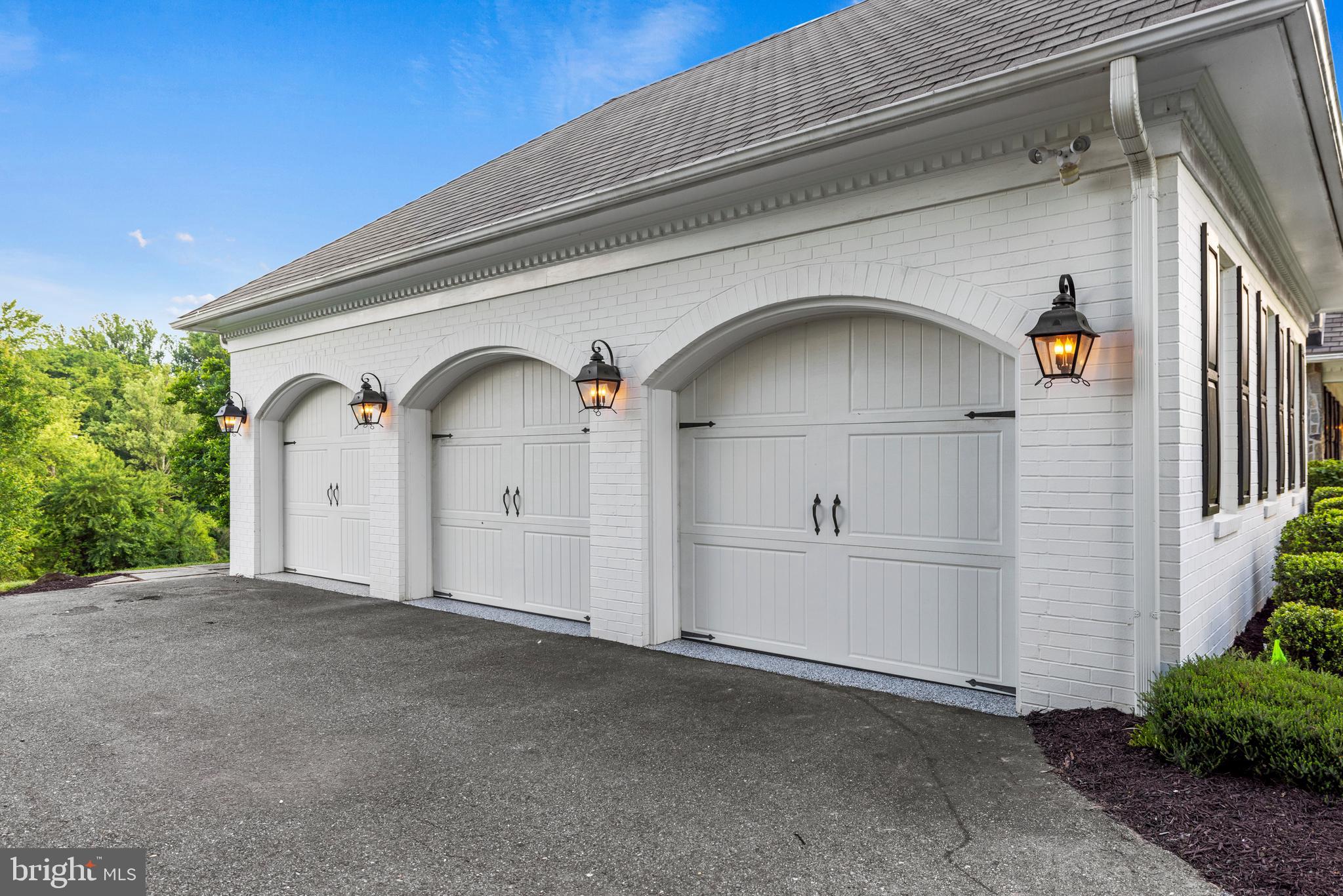 12621 High Meadow Road North Potomac, MD 20878 - Photo 35 of 38 Oversized 3-Car Garage