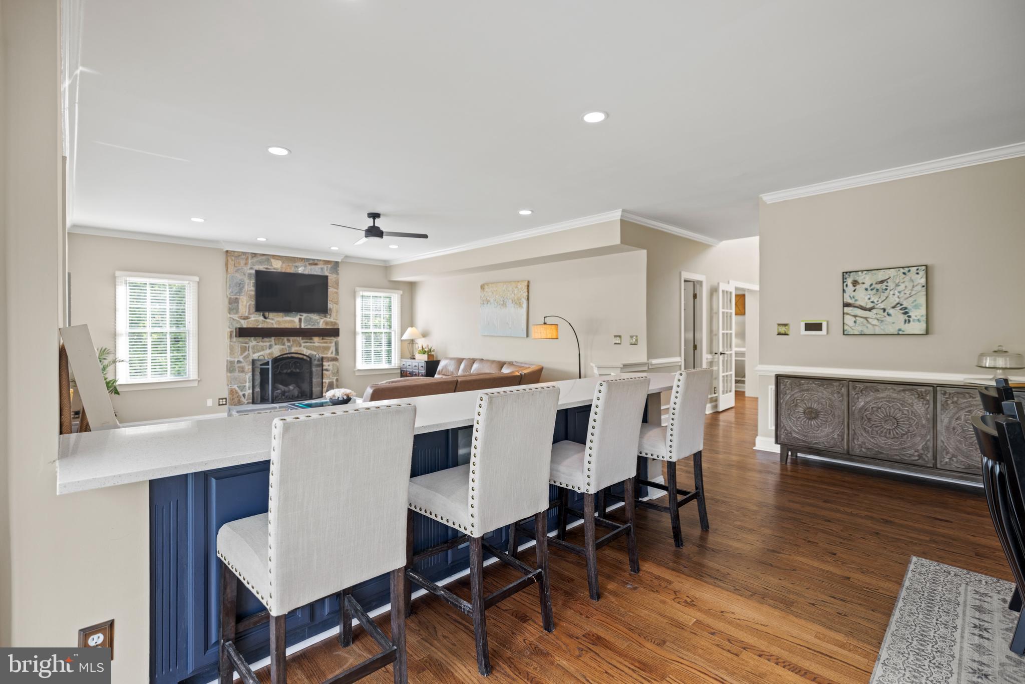 12621 High Meadow Road North Potomac, MD 20878 - Photo 10 of 38 Additional Kitchen Seating Area