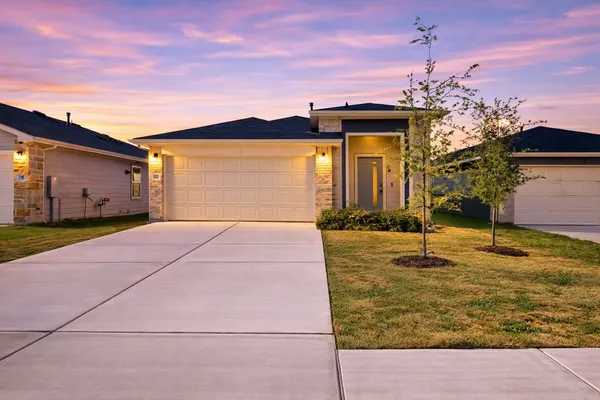 $289,900 | 727 Gladiola Loop, Kyle, TX 78640