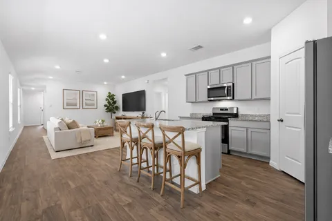 $283,900 | 727 Gladiola Loop, Kyle, TX 78640