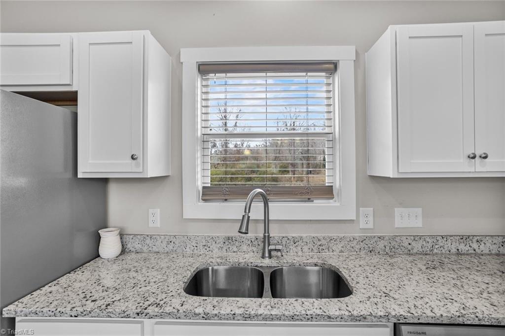 444 Weatherly Street Ramseur, NC 27316 - Photo 10 of 23 Kitchen