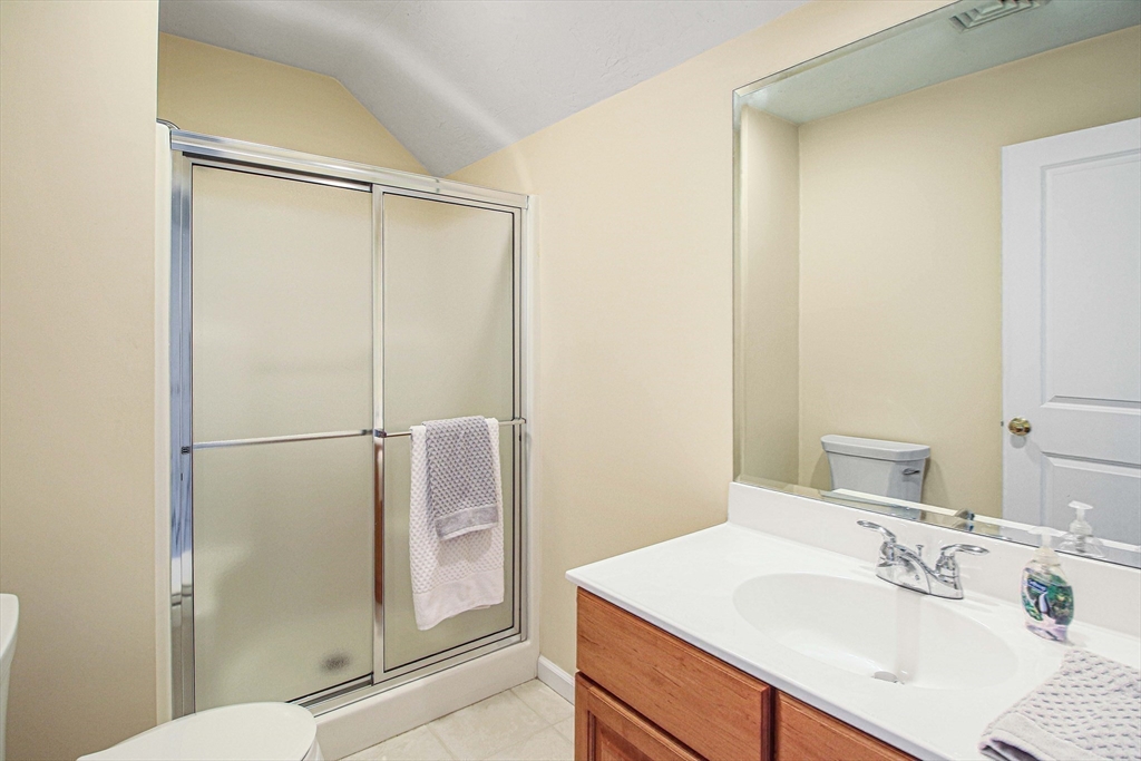 17 Dudley Road Mendon, MA 01756 - Photo 30 of 39