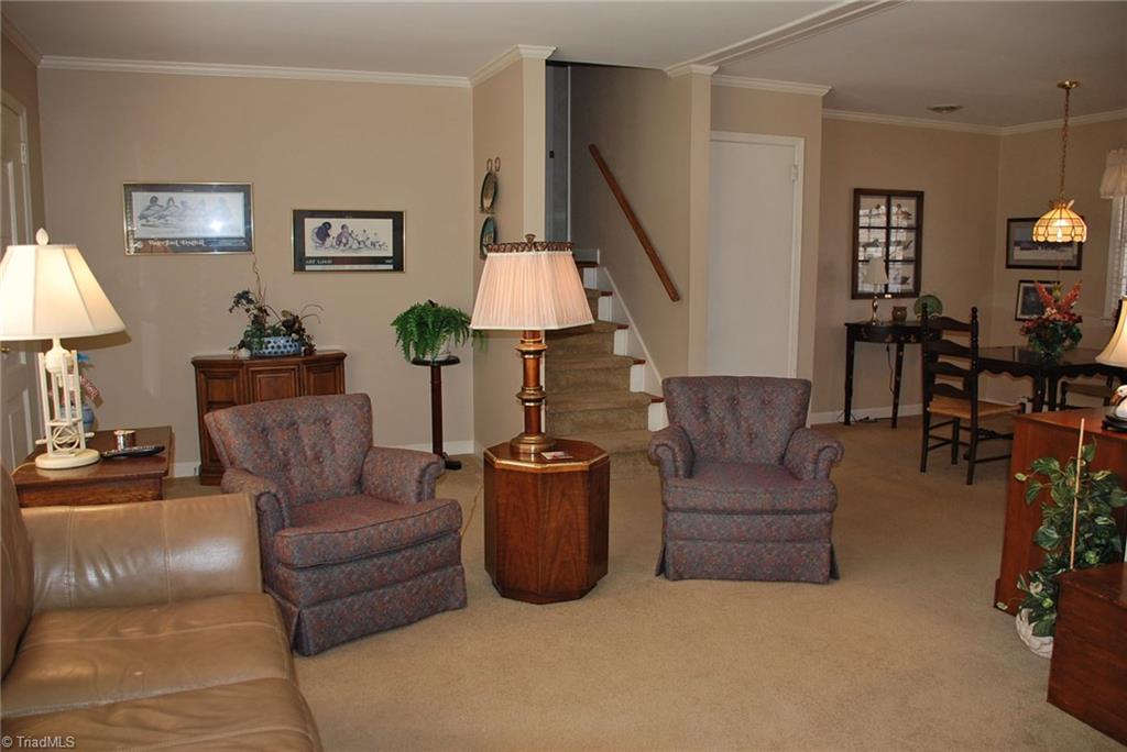 5704 Old Oak Ridge Road Greensboro, NC 27410 - Photo 4 of 22 Main level living room