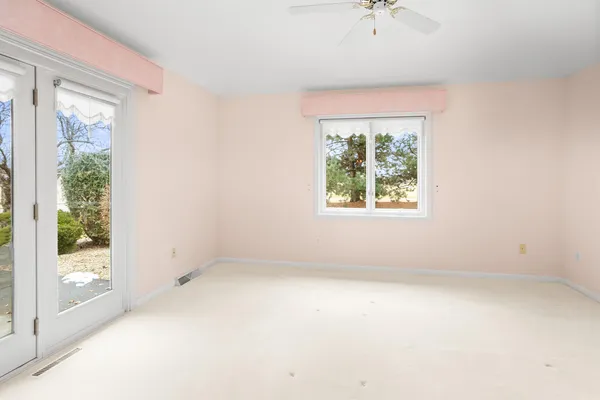 $425,000 | W173N8035 Shady Lane, Menomonee Falls, WI 53051