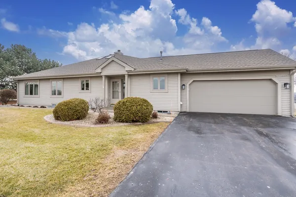 $425,000 | W173N8035 Shady Lane, Menomonee Falls, WI 53051
