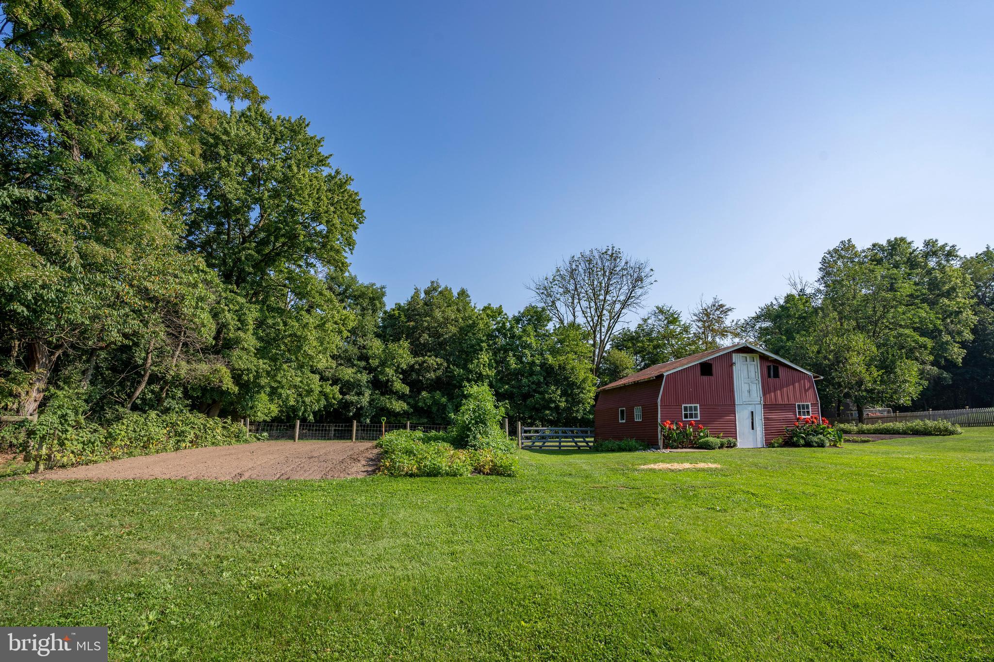 556 East Pleasantview Road Manheim, PA 17545 - Photo 35 of 93