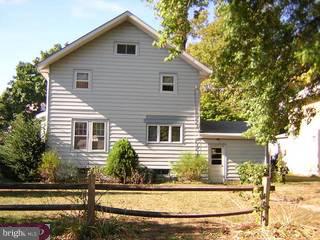 14 Spring Street Penns Grove, NJ 08069 - Photo 2 of 6 Gallery Image 2