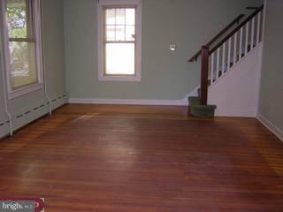 14 Spring Street Penns Grove, NJ 08069 - Photo 3 of 6 Gallery Image 3