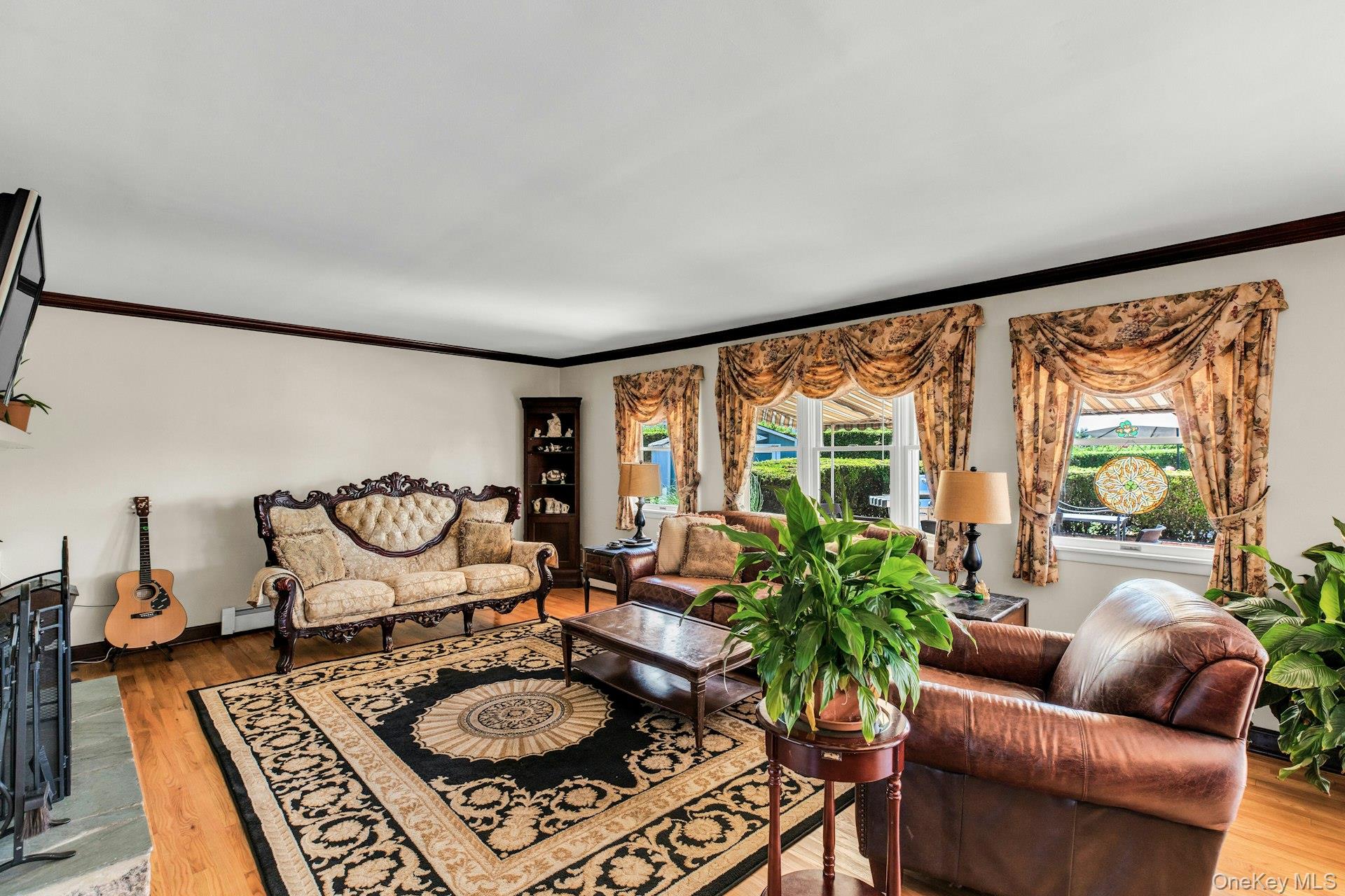 18 Beech Road Islip, NY 11751 - Photo 12 of 46