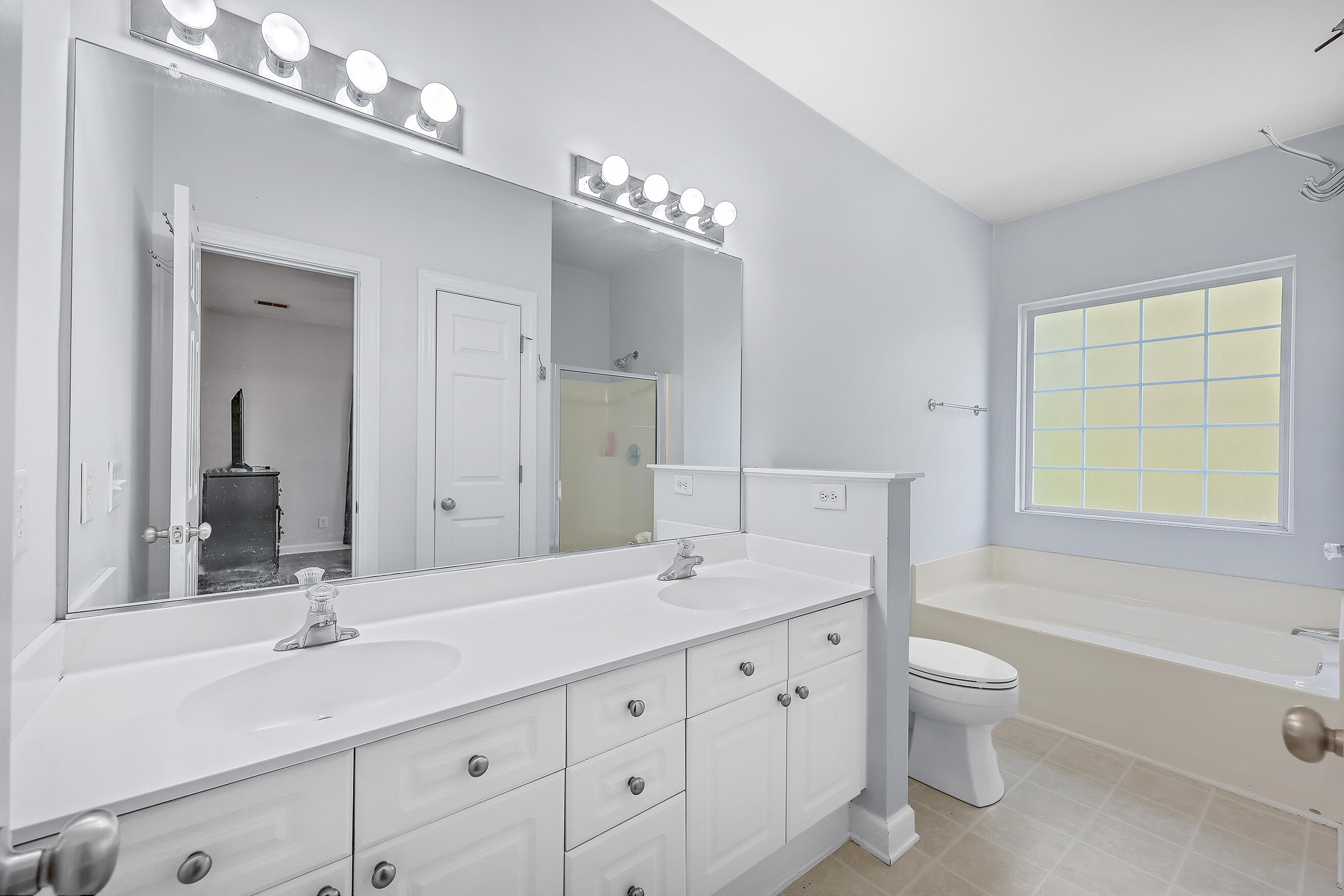 507 South Elgin Court Charleston, SC 29414 - Photo 16 of 29 ZYN_2216_17_18_19_20_21_22
