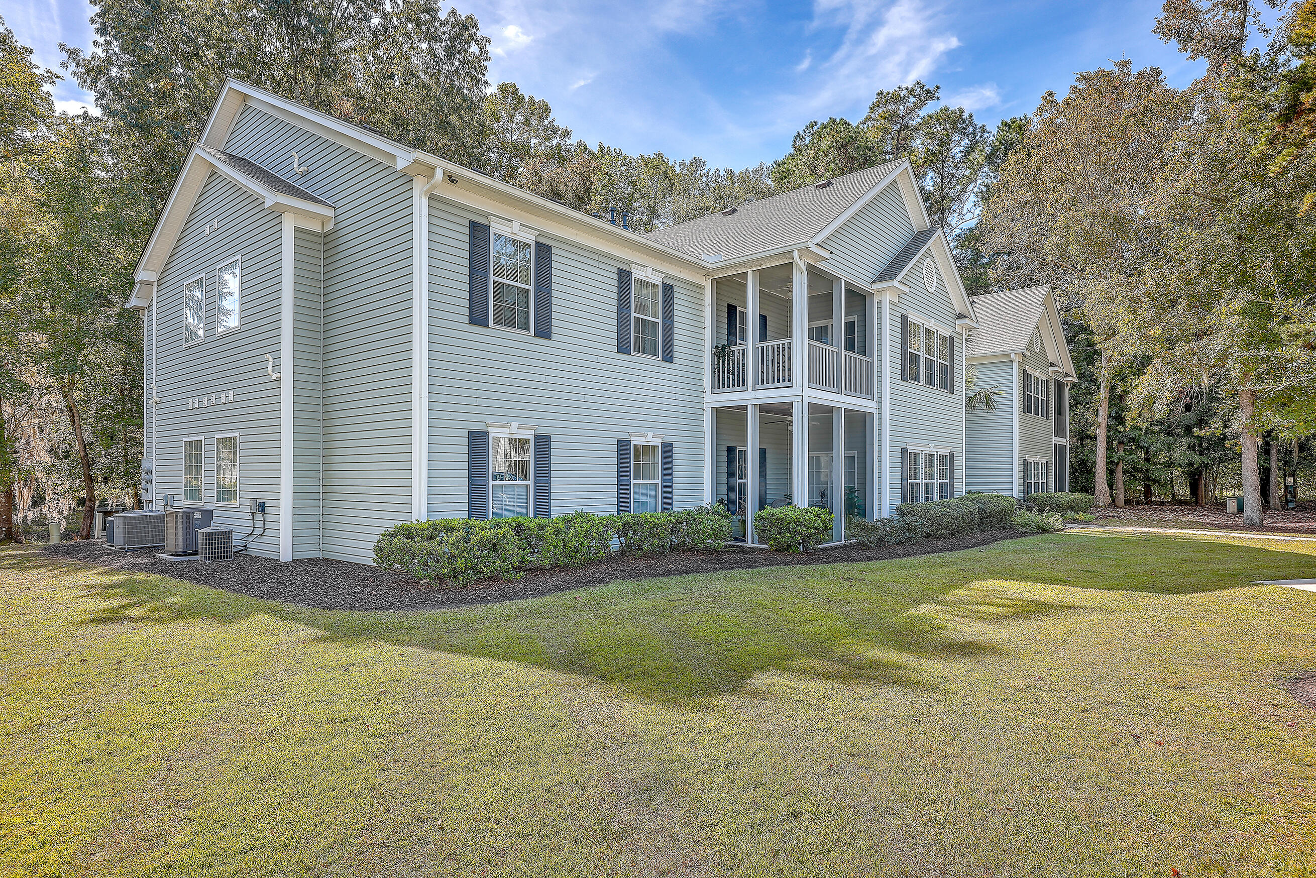 507 South Elgin Court Charleston, SC 29414 - Photo 23 of 29 ZYN_2286_87_88_89_90_91_92