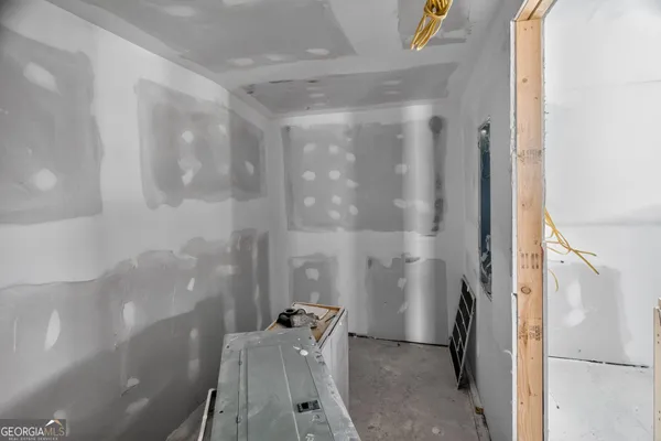 $72,500 | 115 Pear Street, Valdosta, GA 31601