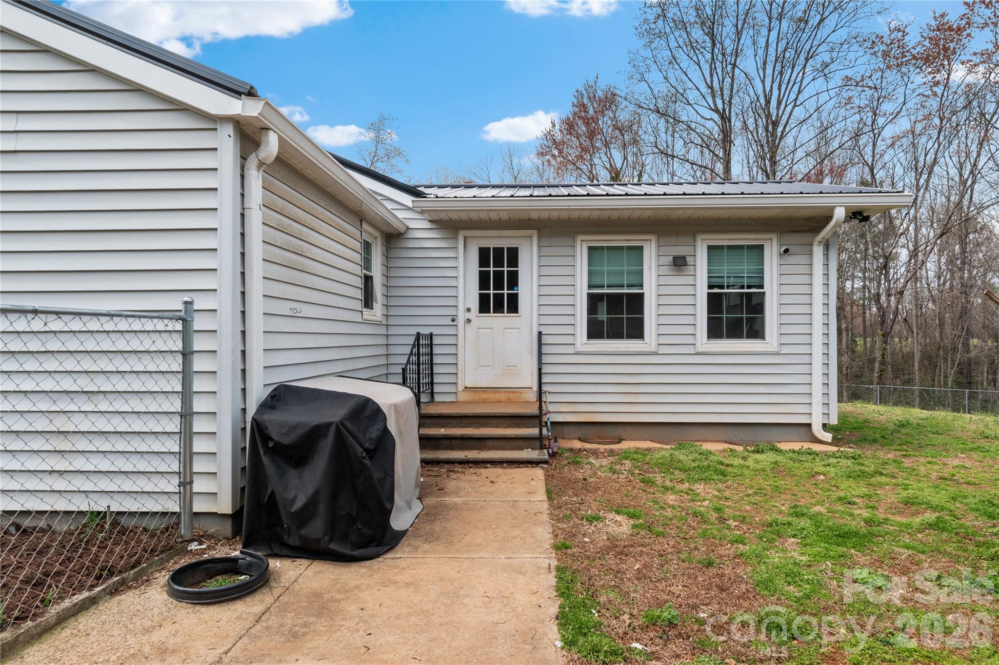 379 Pat Nixon Road State Road, NC 28676 - Photo 32 of 41