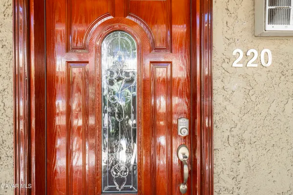 $459,900 | 3220 Altura La, Unit 220, La Crescenta, CA 91214