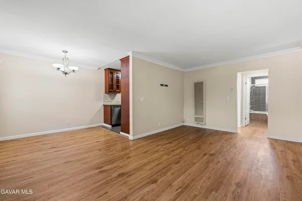 $459,900 | 3220 Altura La, Unit 220, La Crescenta, CA 91214