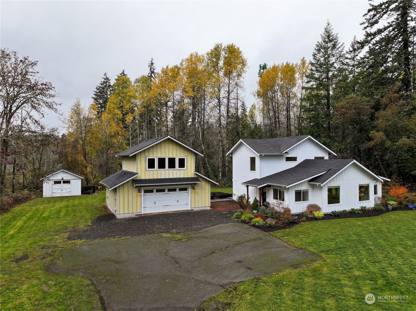 3404 Erlands Point Road Northwest Bremerton, WA 98312 - Photo 2 of 39 Gallery Image 2