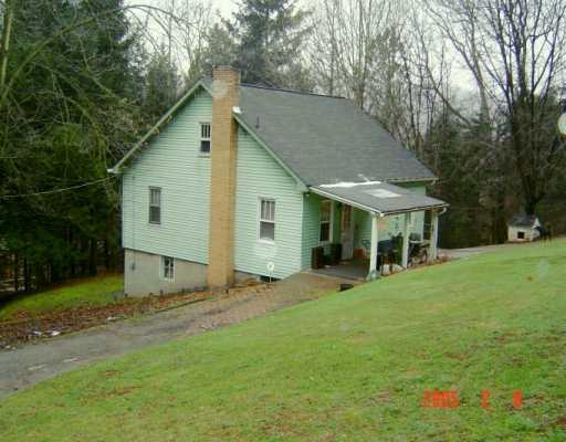 220 Cliff Mine Road Coraopolis, PA 15108 - Photo 1 of 1 Exterior Front.